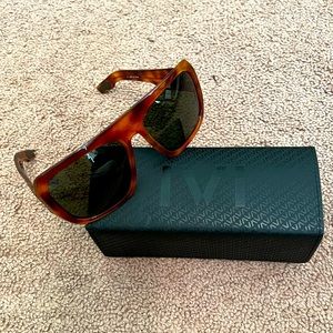 IVI sunglasses